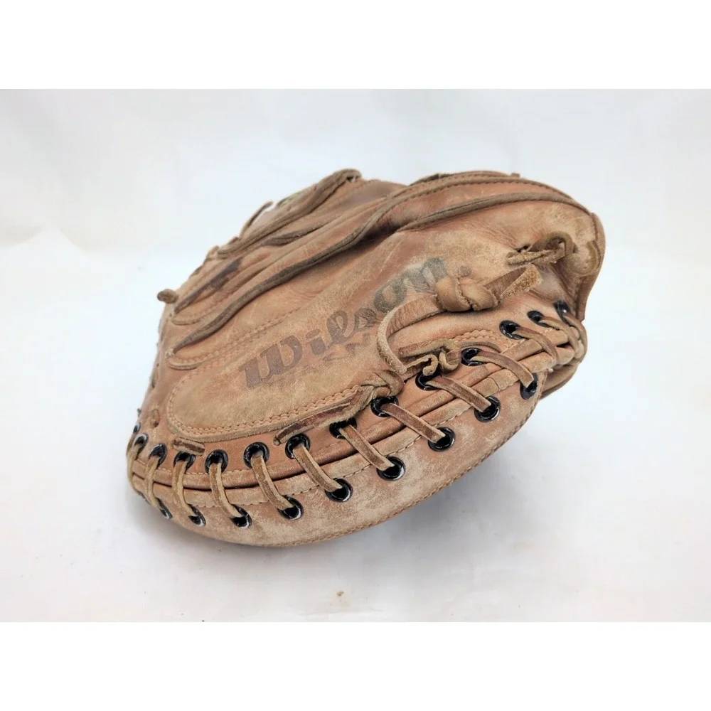 Used Wilson The A 2403 Catchers Mitt Pro Model For Righthand Throw